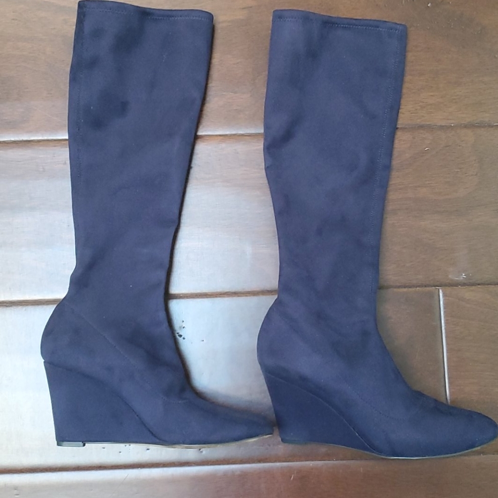 Boden navy stretch suede wedge heel boots